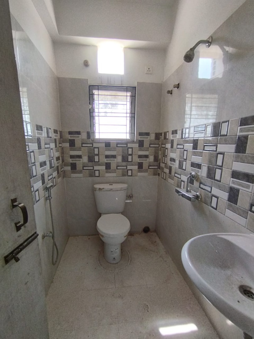 Unfurnished 3bhk in Narikal Bari, Guwahati, Assam, India for Rent